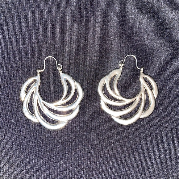 Vintage Silver dangle Earrings Hoops - Picture 1 of 4